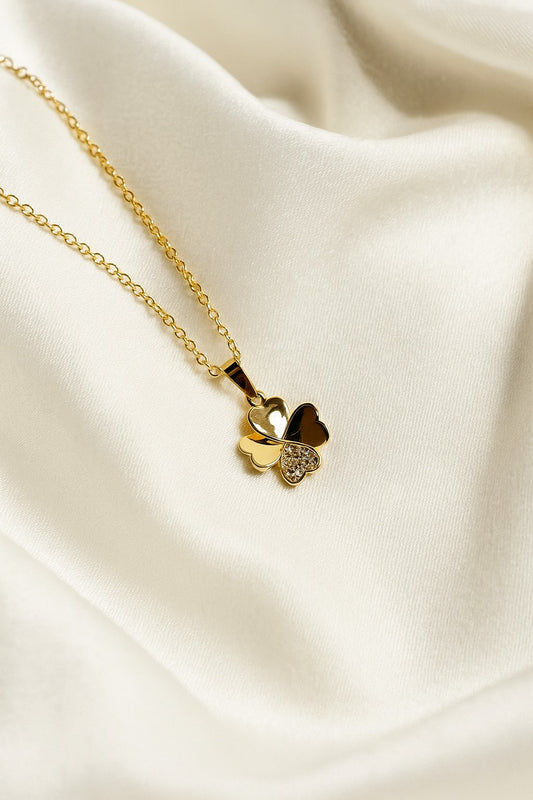 Charmora Pendant